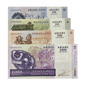 Madagascar Set 4 PCS, 100-1000 Ariary, 2004-2012 P86-89 Banknote, UNC Original Banknotes